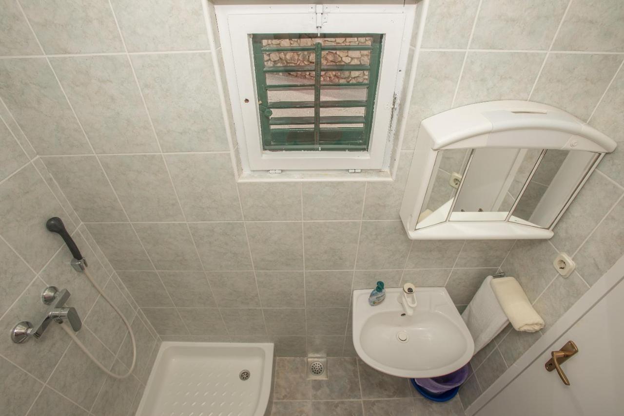 Apartman Pinto Makarska Exterior photo
